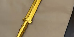[博海拾贝1009]黄金大宝剑