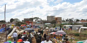 蓝战非被绑架这个事情让我想起我以前在非洲被抢劫的经历