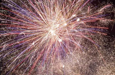 8888元买的烟花！看看怎么样