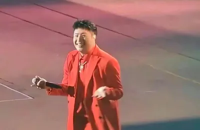 潘玮柏演唱会直拍 vs 潘玮柏工作室出图