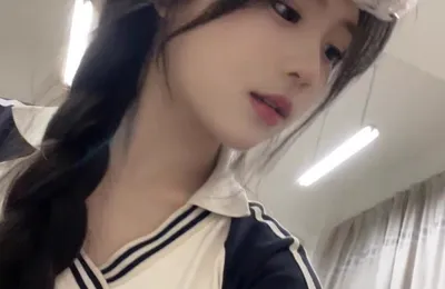 普通家庭的漂亮女学生，如何被资本围猎，不断拉低自己底线