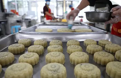年轻人“整顿”月饼市场