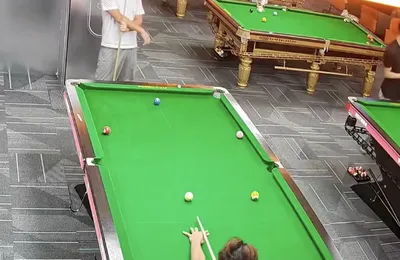 以后墓碑上刻的二维码就放这段视频