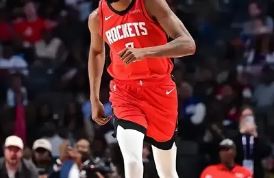 刷手机比逛夜店爽！杜兰特有多喜欢上网？