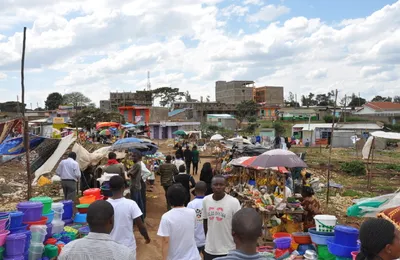 蓝战非被绑架这个事情让我想起我以前在非洲被抢劫的经历