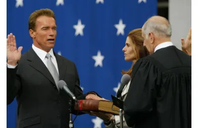 好莱坞传奇导演，和妻子双双被刺死家中！儿子干的？