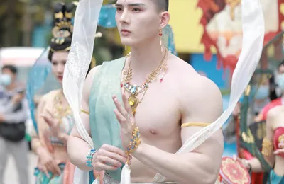 这不比唱跳篮球好看？