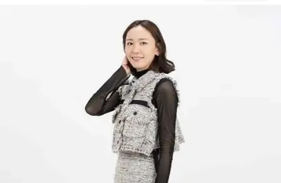 结婚后的新垣结衣。刘海呢？拜托换造型师吧！