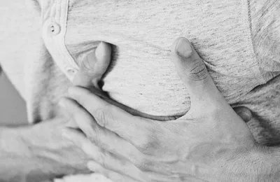 胸痛就是心梗么？会有猝死风险吗？